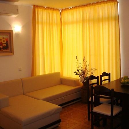 Saint Elena Apartcomplex Солнечный берег Экстерьер фото