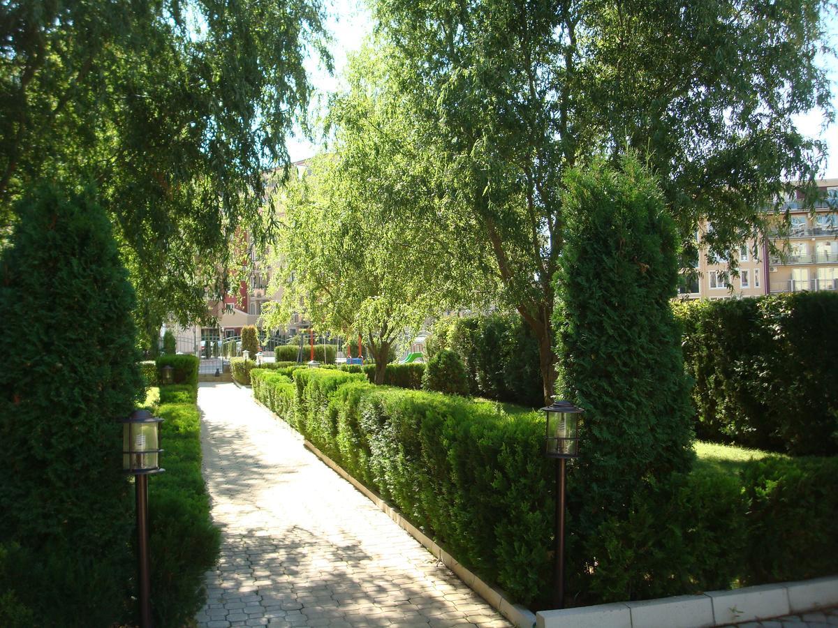Saint Elena Apartcomplex Солнечный берег Экстерьер фото